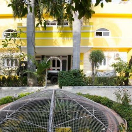 Hotel Ambavgarh Palace 烏代浦 外观 照片