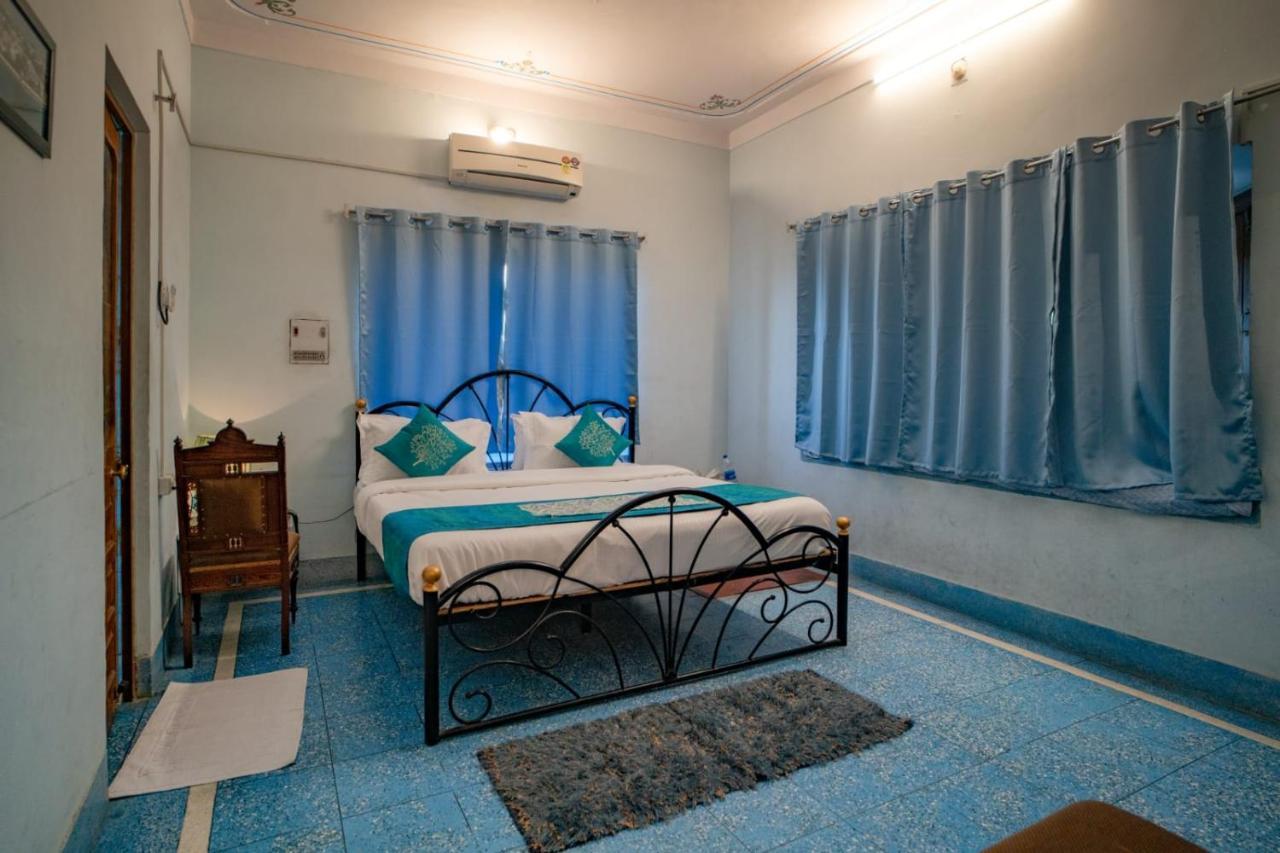 Hotel Ambavgarh Palace 烏代浦 外观 照片