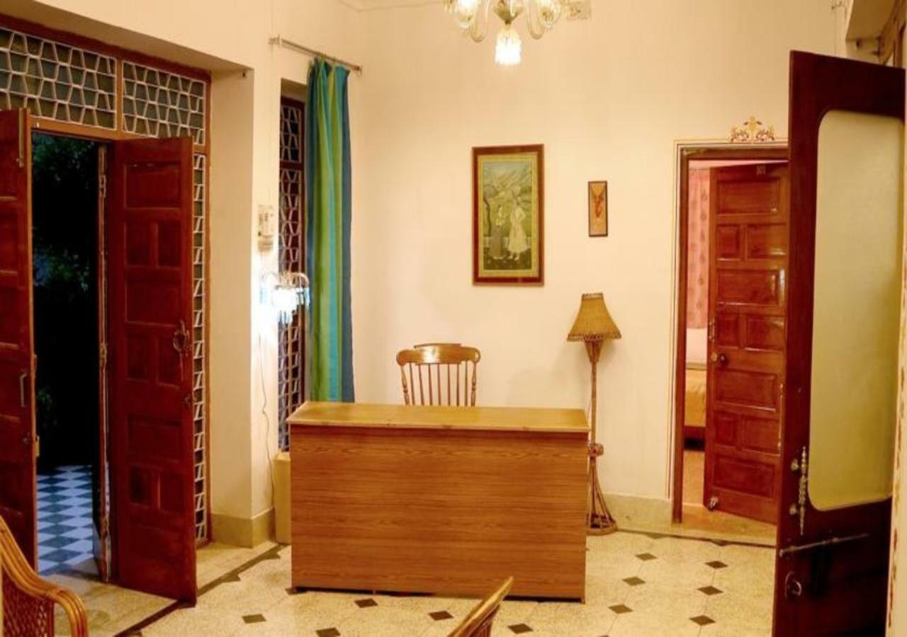 Hotel Ambavgarh Palace 烏代浦 外观 照片